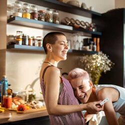 What to expect at your first prenatal appointment